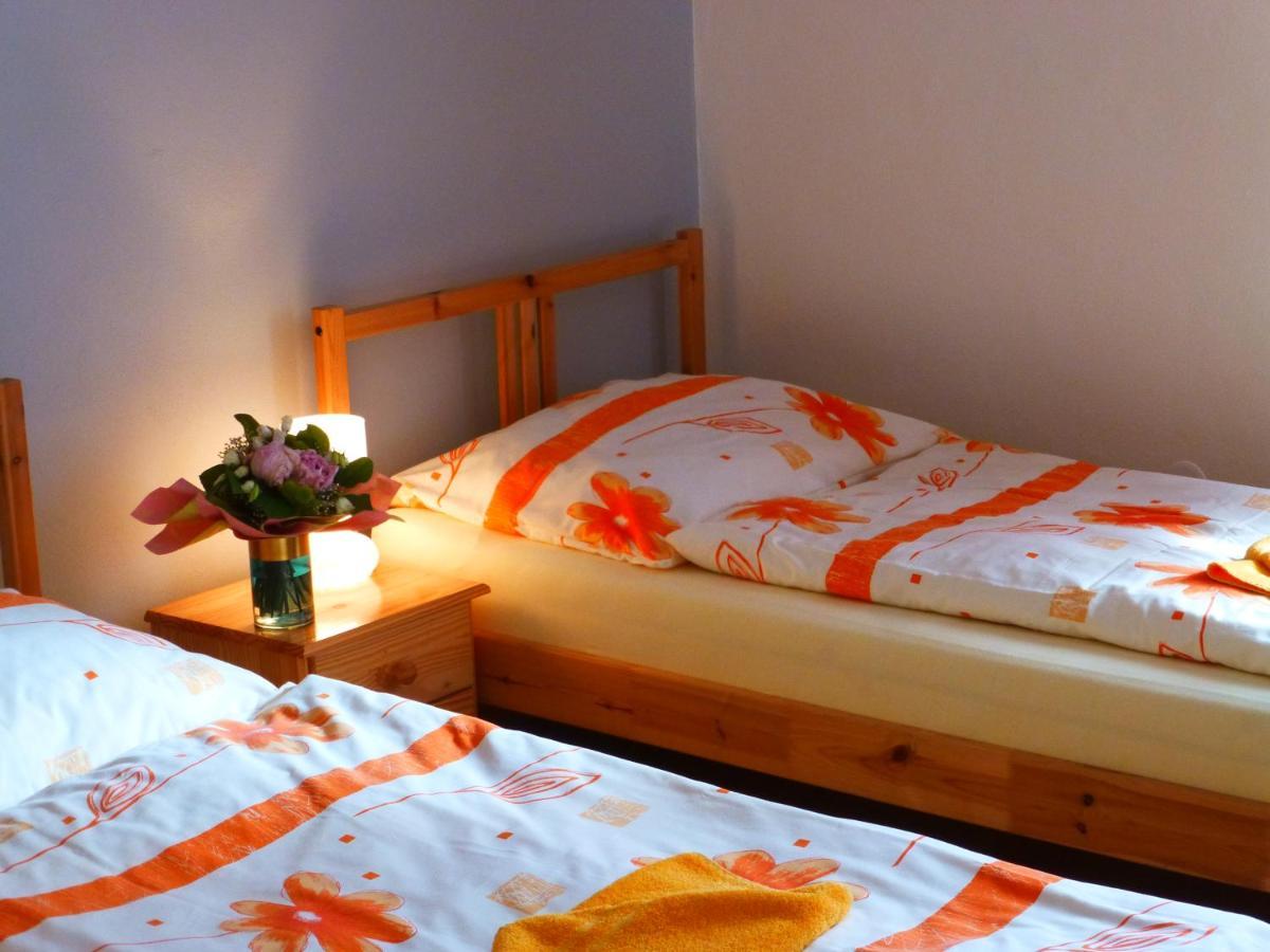 Ubytovanie Na Frantsachte Banska Stiavnica Ngoại thất bức ảnh
