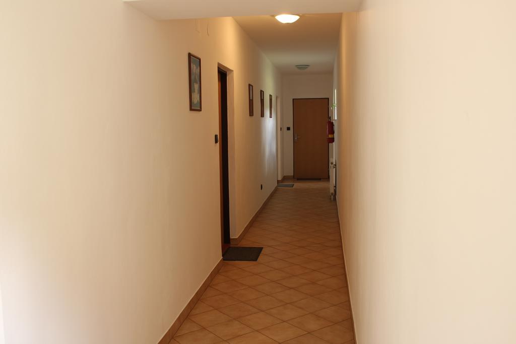 Ubytovanie Na Frantsachte Banska Stiavnica Ngoại thất bức ảnh